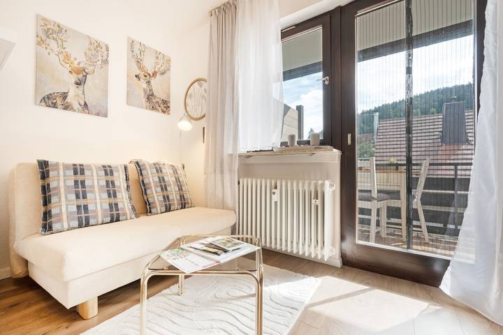 Ferienwohnung für 3 Personen, mit Balkon und Garten sowie Seeblick im Kraichgau - 2
