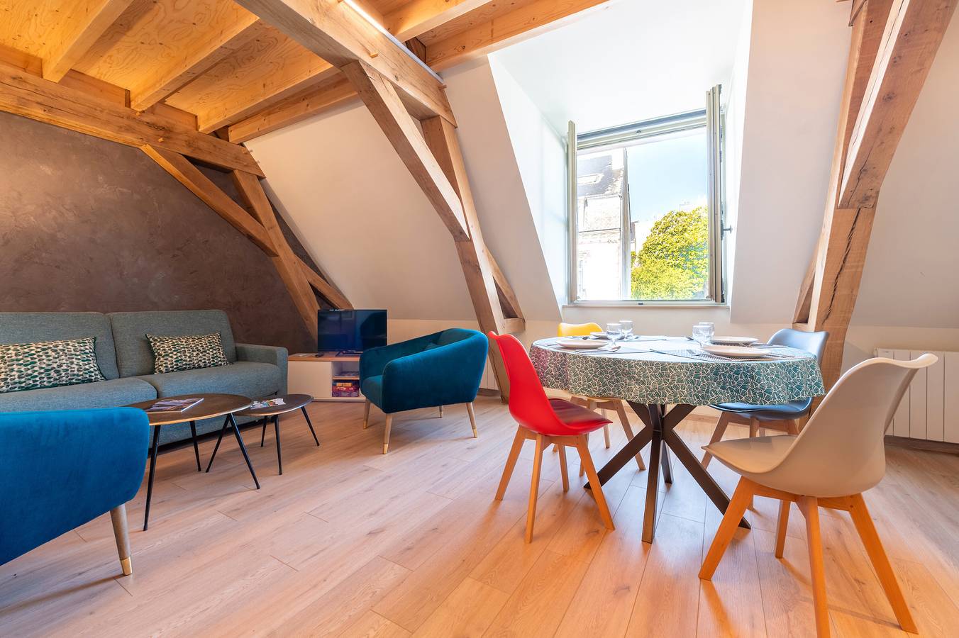 Entire apartment, Apartment 'Seigneurie Fouquet - Tousquet' with Wi-Fi in Le Palais, Côte des Mégalithes