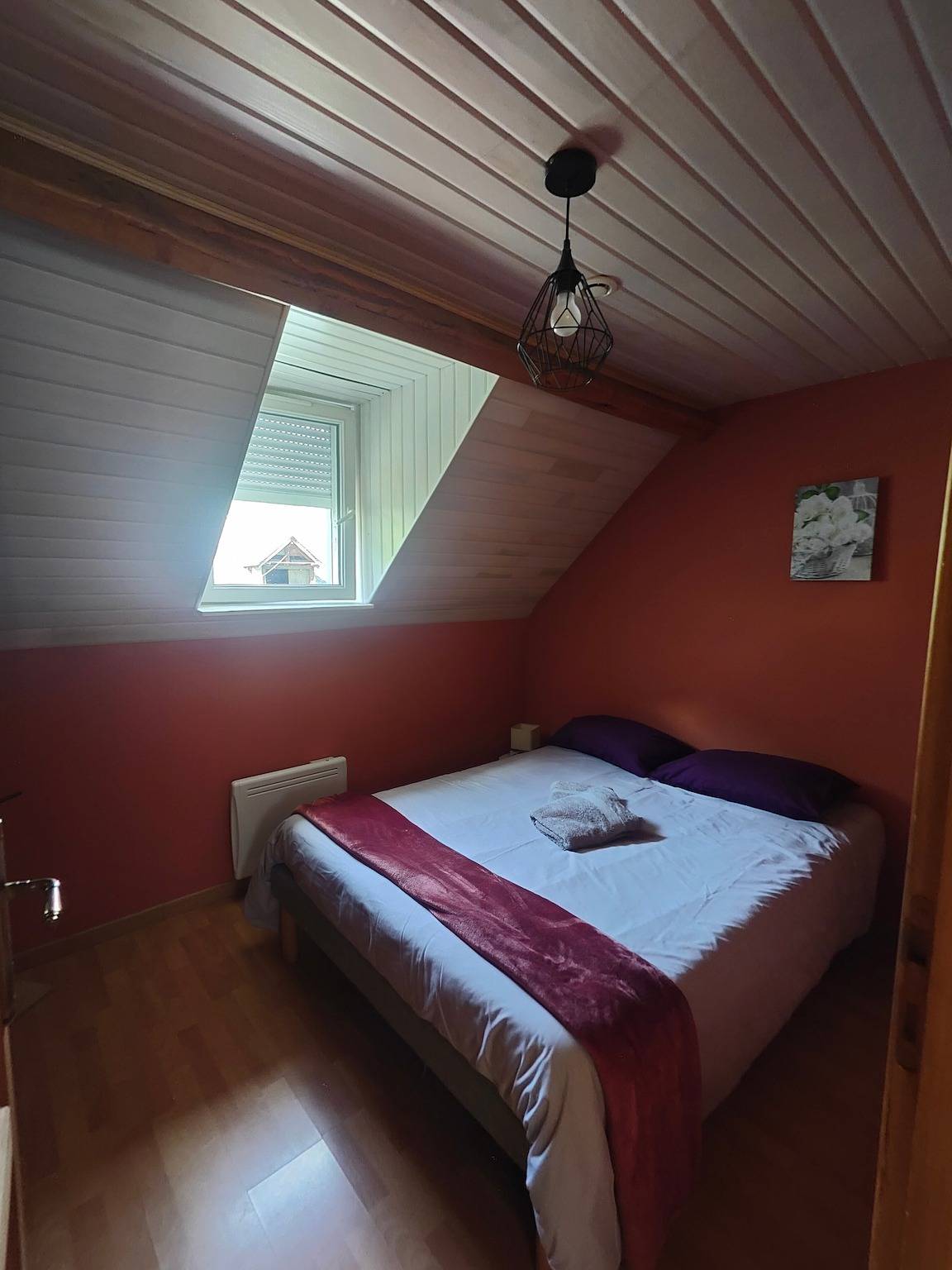 Apartamento entero, Apartamento 'L'Appartement Des Trois Vallées' con vistas a la montaña, terraza privada y Wi-Fi in Villelongue, Parque nacional de los Pirineos