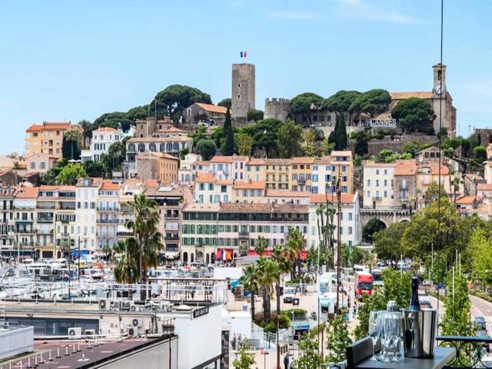 Gîte pour 6 personnes, avec balcon, adapté aux familles dans Office de Tourisme de Cannes - 4