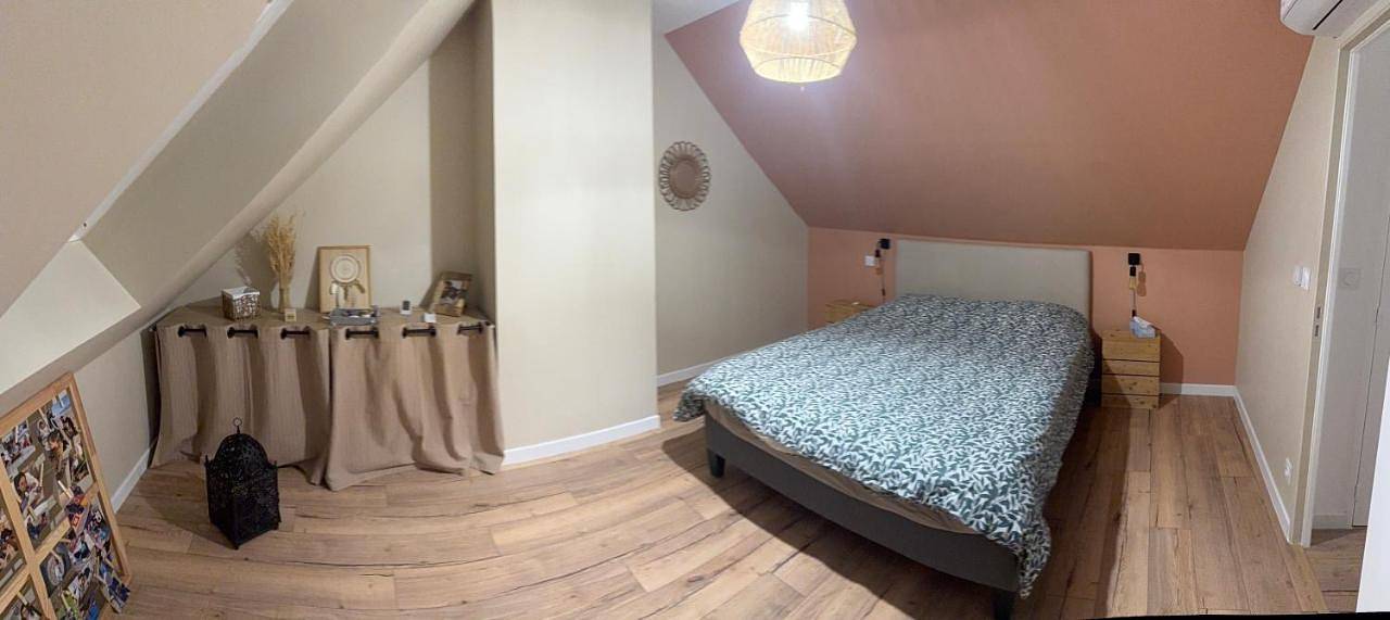 Appartement de vacances entier, Family Room with Private Bathroom in Changé, Sarthe