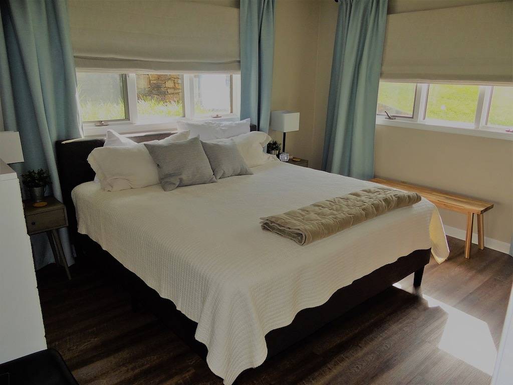 Ganze Wohnung, Smith Mountain Lake Condo with Main Channel Views in North Shore, Smith Mountain Lake