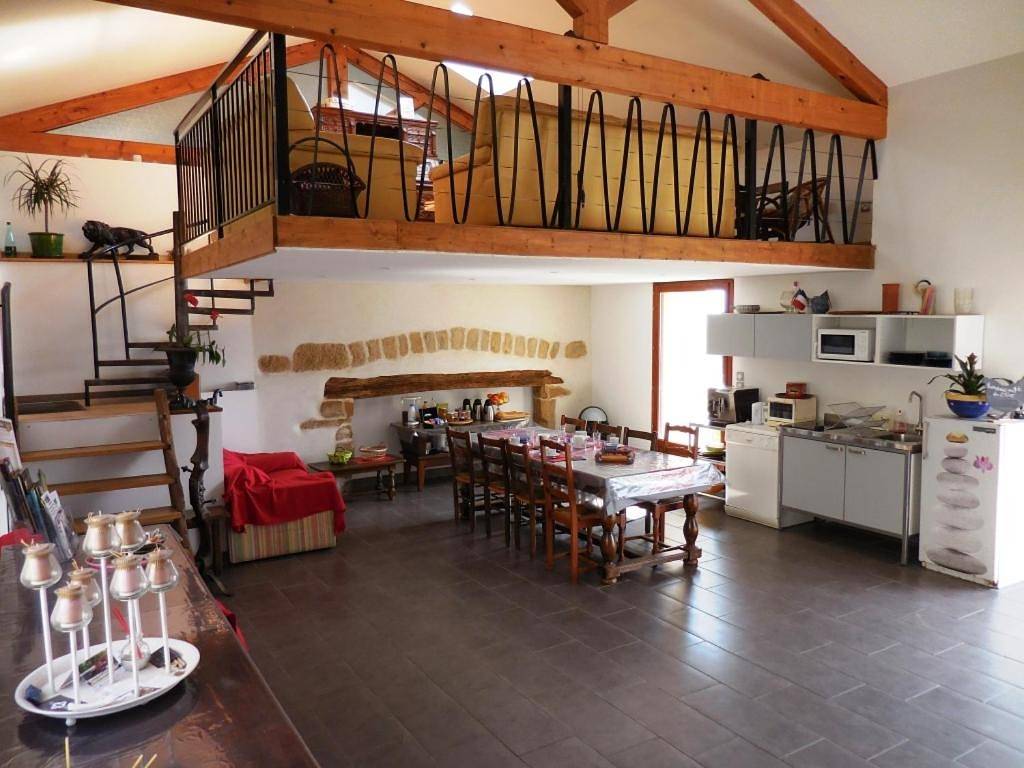 Maison d'Hôtes des 2 Chênes in Bessenay, Lyon et ses environs