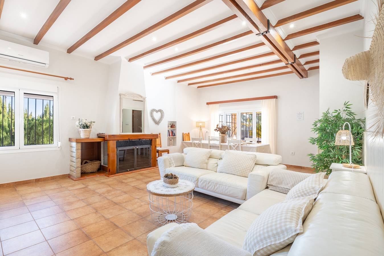 Casa de vacaciones 'Reme ' con piscina privada, Wi-Fi y aire acondicionado in Navarrés, Provincia de Valencia