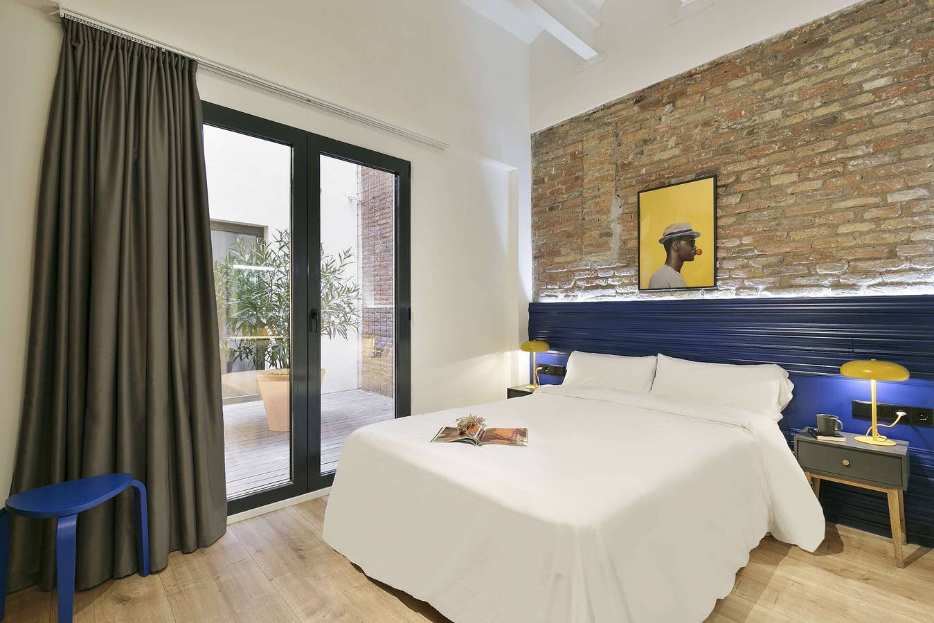 Studio entier, Arte | Double Suite in Hospitalet de Llobregat, L'Hospitalet de Llobregat