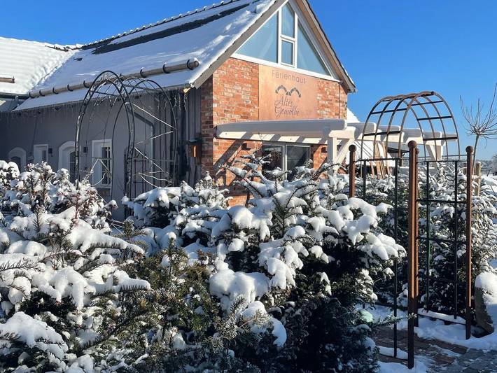 Ferienhaus für 3 Personen, mit Terrasse und Whirlpool sowie Garten und Pool in Elsterheide - 3