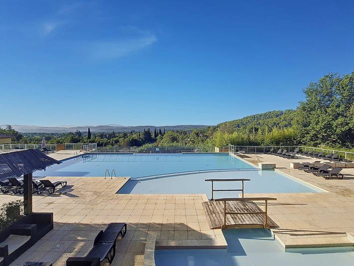 Apartamento estúdio para 2 pessoas, com piscina e terraço e ainda jardim - 1