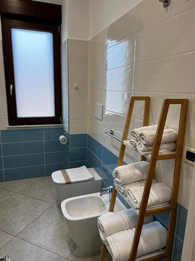 Chambre d’hôte pour 3 personnes, avec jardin et vue à Lamezia Terme - 3