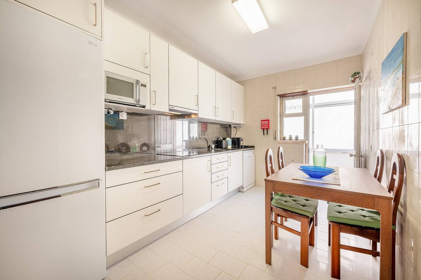 Ganze Wohnung, Ferienwohnung für 4 Personen in Praia da Foz do Lizandro, Carvoeira