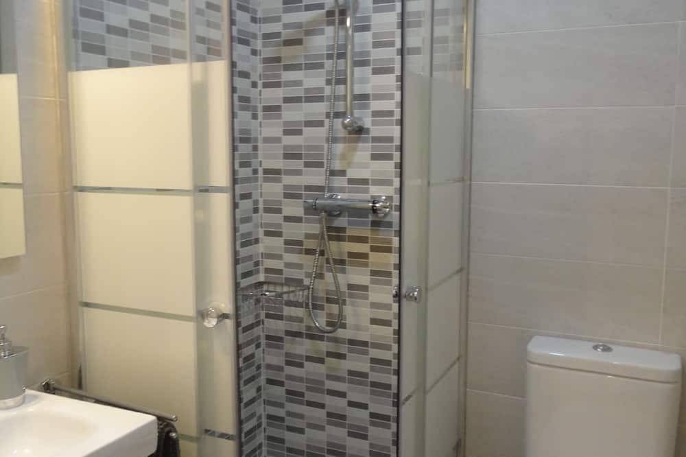 Entire apartment, Very spacious and bright apartment in the Plaza Mayor of Béjar in Béjar, Salamanca Province