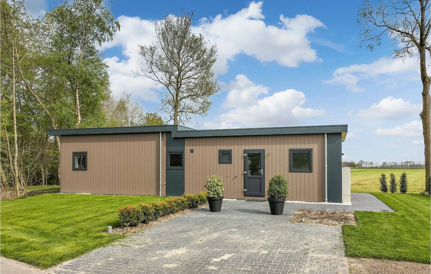 Ferienhaus für 4 Personen mit Terrasse in Oosterwolde, Friesland