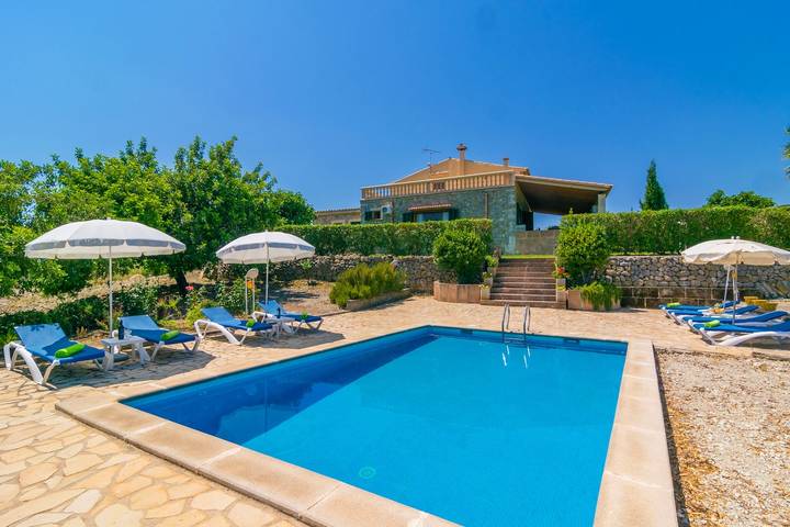 Chalet para 6 personas, con jardín además de terraza y piscina en Mallorca - 2