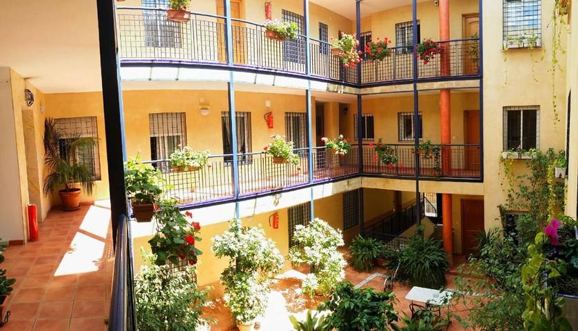 Apartamento para 5 personas, con jardín en San Lorenzo (Sevilla)