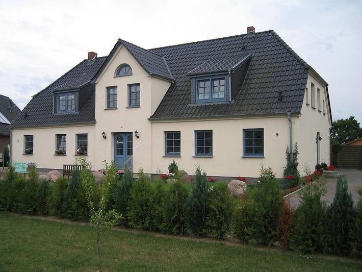 Ferienhaus für 4 Personen, mit Terrasse und Garten