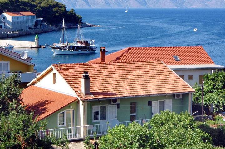 Appartement entier, Appartement d'une chambre avec le balcon Jelsa, Hvar in Jelsa, Hvar