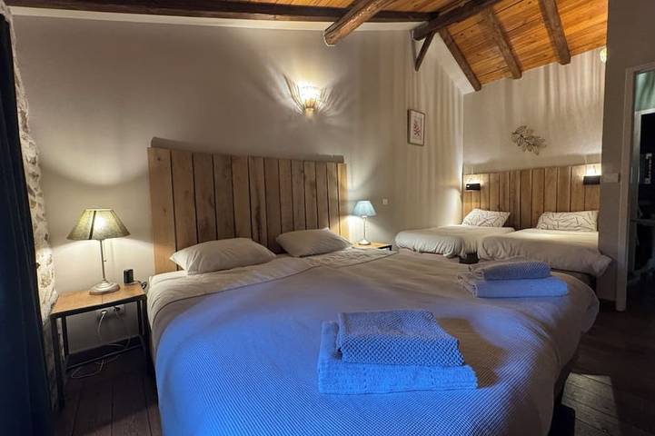 Gîte pour 6 personnes à Rouzède - 3