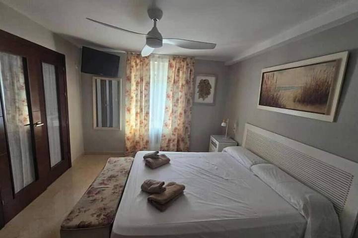 Appartement entier, El Azahar se Encuentra en Córdoba in Cordoue (Ville), Cordoba