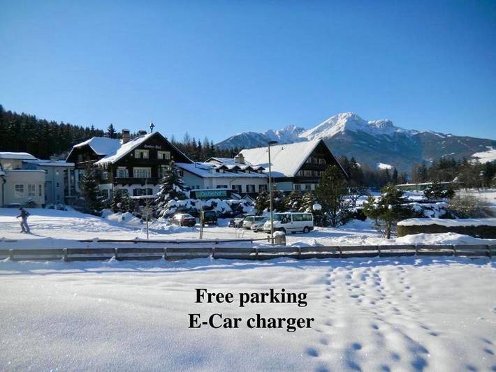 Hotel voor 4 personen, met uitzicht en tuin in Innsbruck