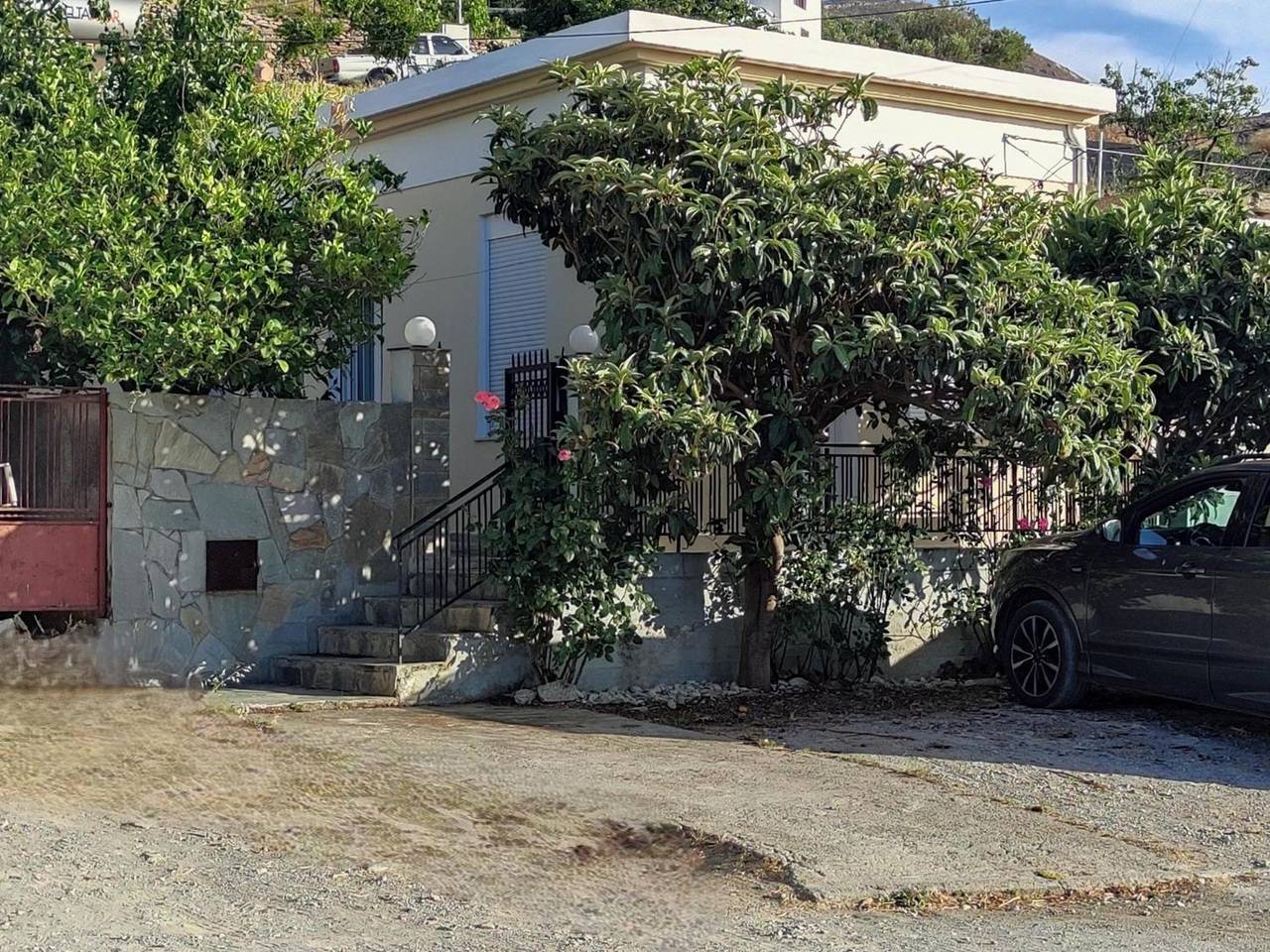 Hel lejlighed, Ferielejlighed for 2 personer med balkon in Nord Kreta