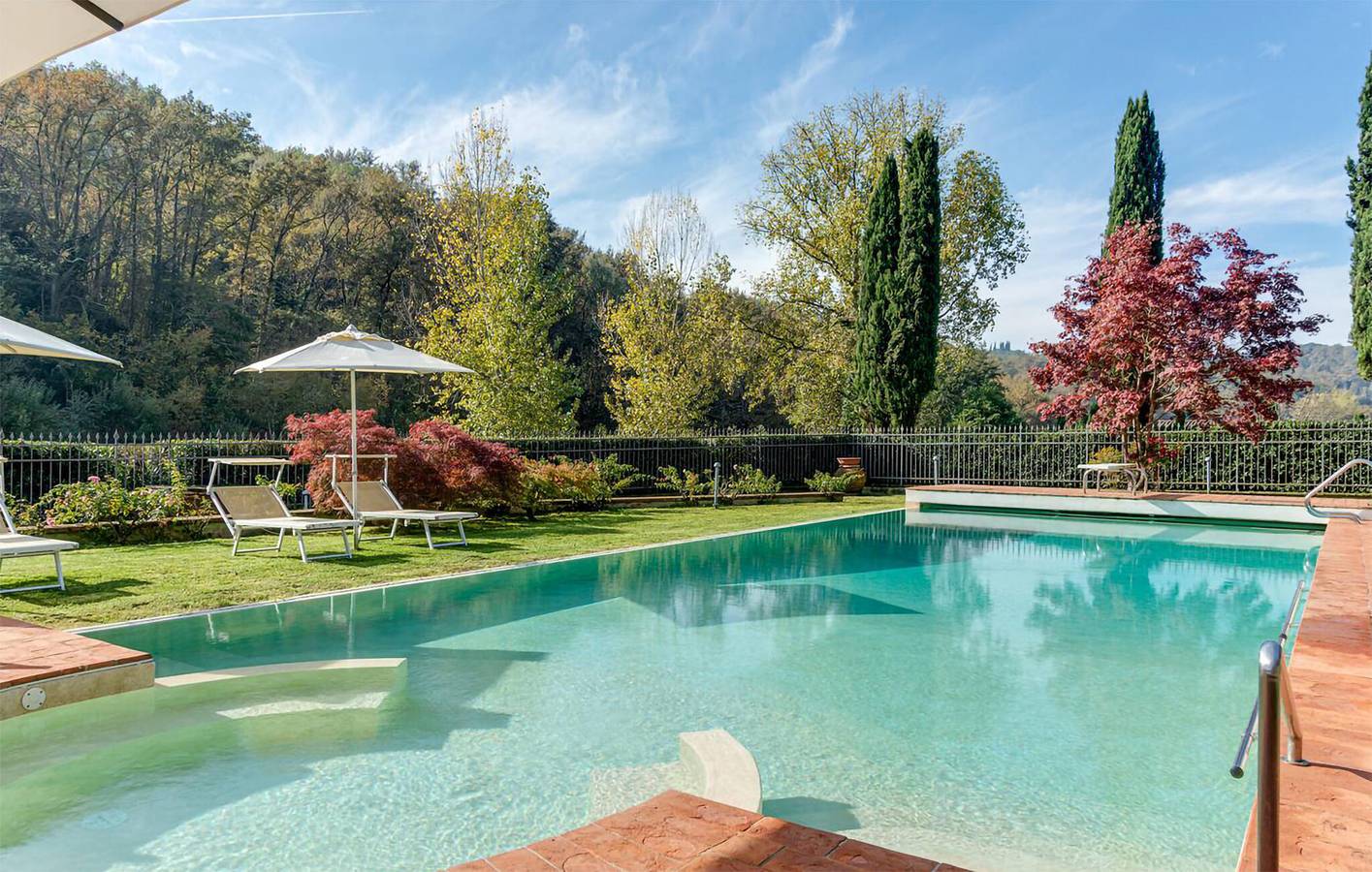 Acogedor apartamento junto a la piscina cerca del centro de Leccio in Reggello, Valdarno