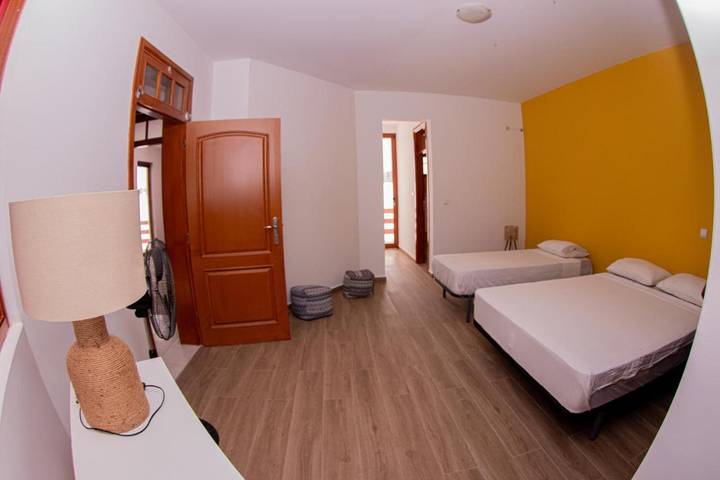 Chambre d’hôte pour 2 personnes, avec piscine et jardin dans Praia - 4