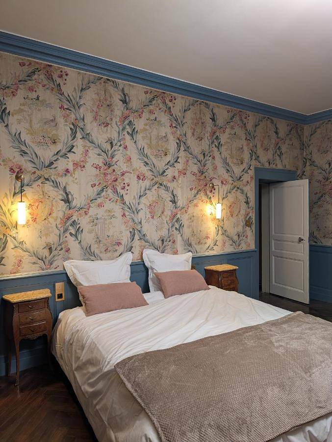 Chambre d’hôte pour 2 personnes, avec vue sur le lac ainsi que vue et jardin