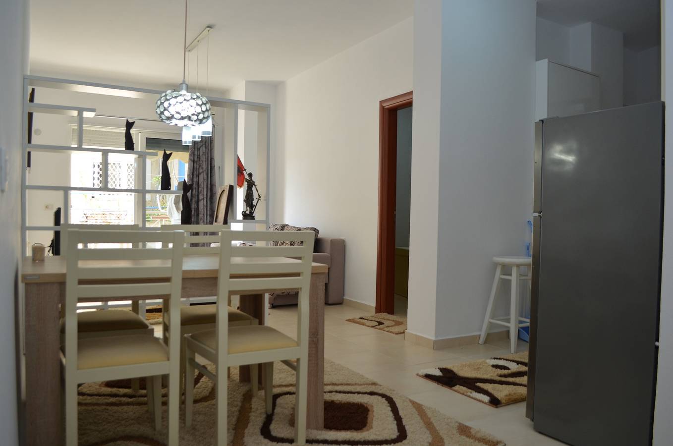 Ganze Wohnung, Ferienwohnung für 3 Personen mit Balkon in Sarandë, Vlorë