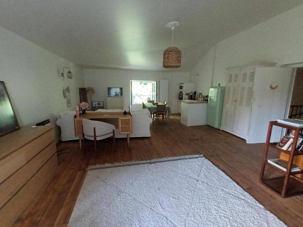 Villa Séquoia - Suite familiale - 4 adules 1 enfant - Sdb privée in Bazas, Région de Langon