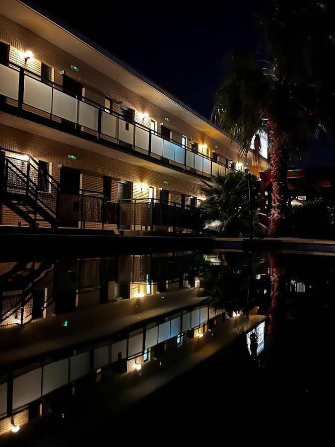 Hôtel pour 2 personnes, avec piscine et jardin à Paterna - 2