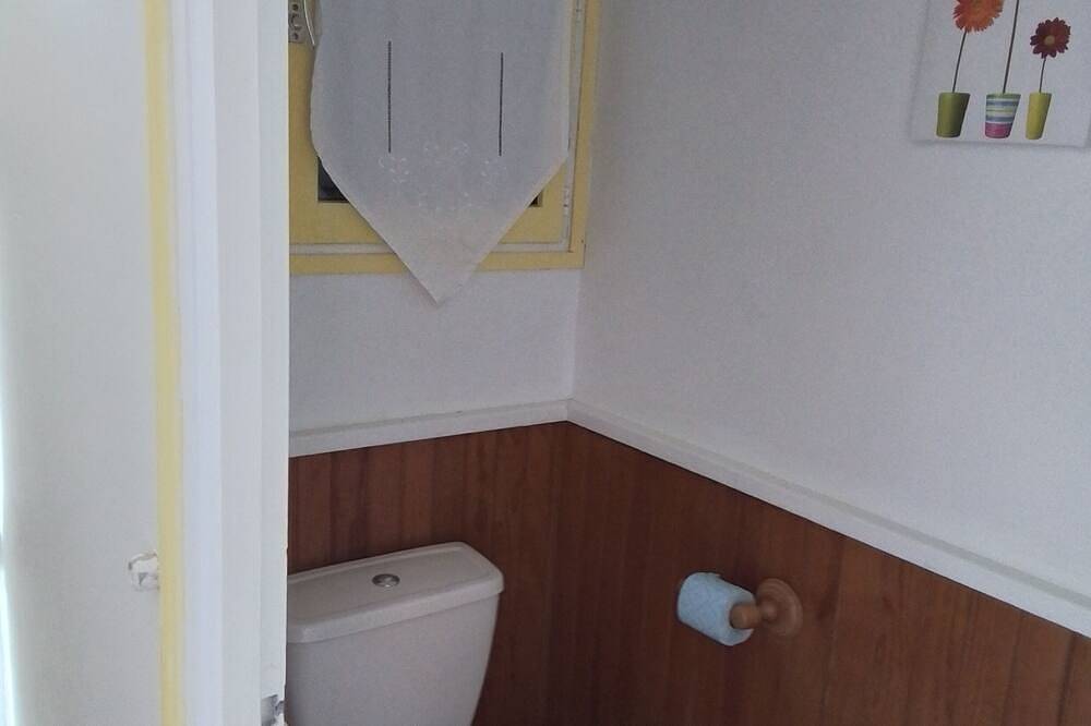 Casa con jardín, a 1 km del mar. in Sisco, Región de Bastia