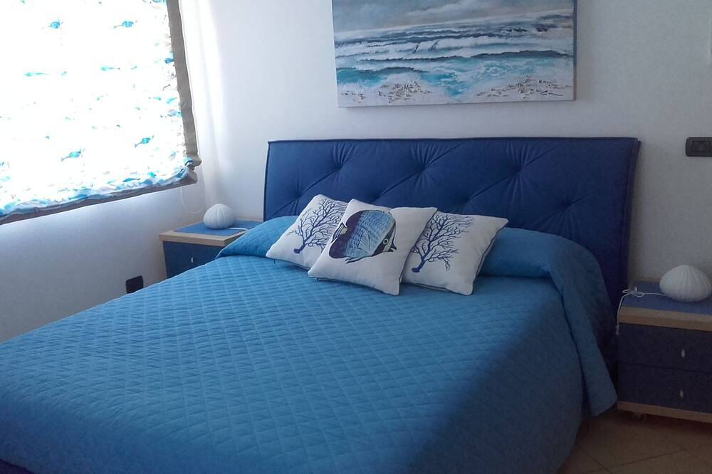 Ganze Wohnung, Das Wildlife Haus In Cala Dell'Acqua Am Meer Mit Blick Auf Palmarola in Ponza, Latium