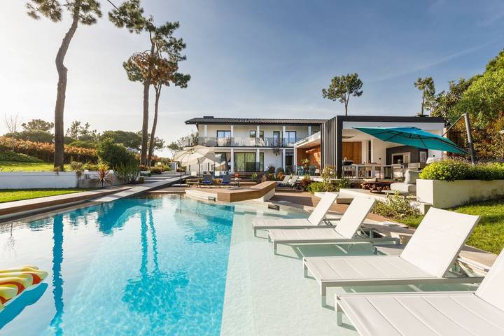 Chalet para 12 personas, con jardín y terraza además de sauna y jacuzzi en Alentejo