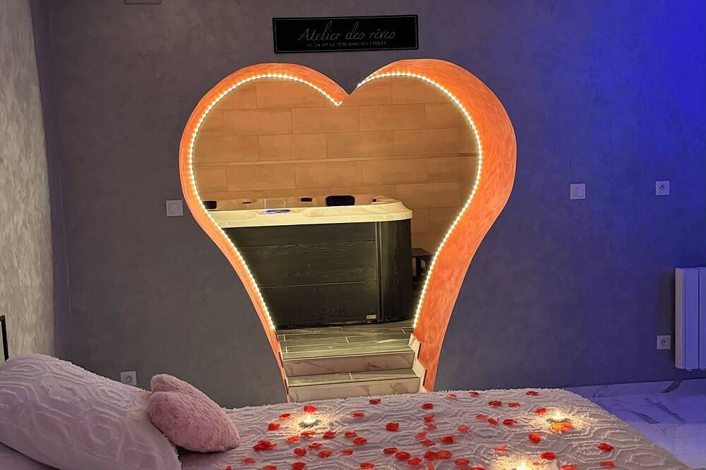 Entire apartment, A Little Paradise For Relaxation And Tranquillity in Luxeuil-les-Bains, Haute-Saône