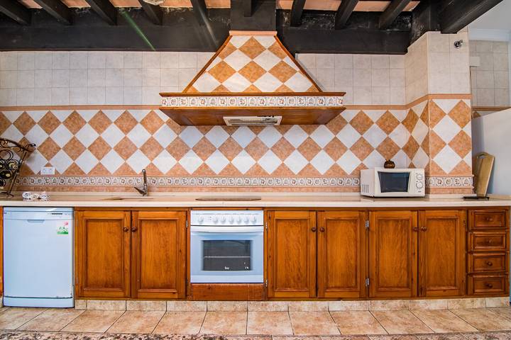 Hermosa Casa de Vacaciones "Casa Navarro" con Wi-Fi, balcón y terraza in Vejer de la Frontera, Costa de la Luz