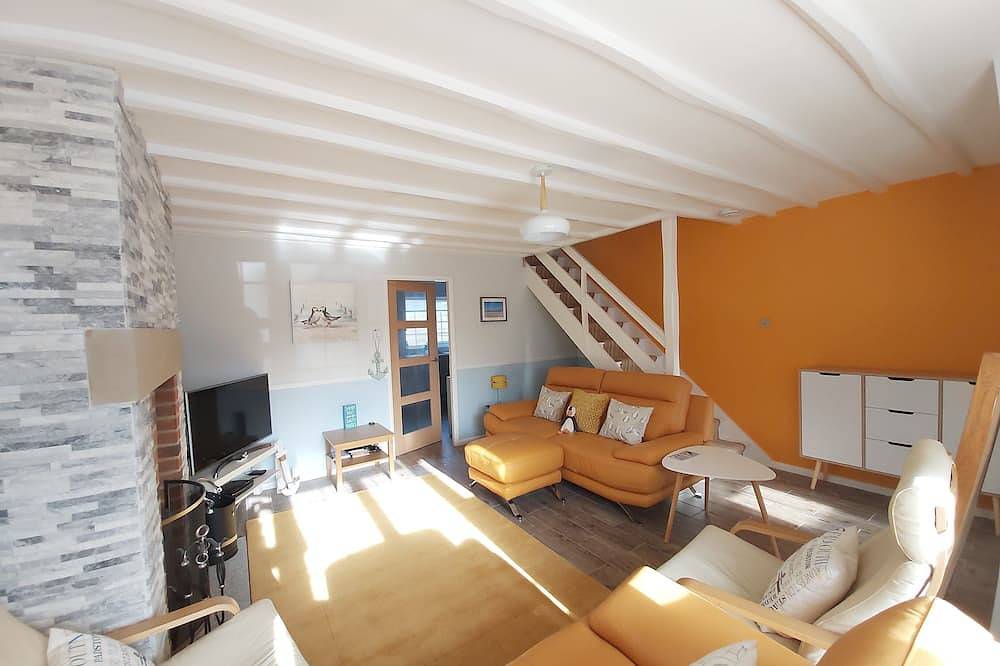 Puffin Cottage - Perfect for couples or a family holiday in Cornwall in Portreath, Cornwall