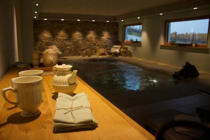 Homestay for 2 people, with sauna and garden as well as view and pool - 1