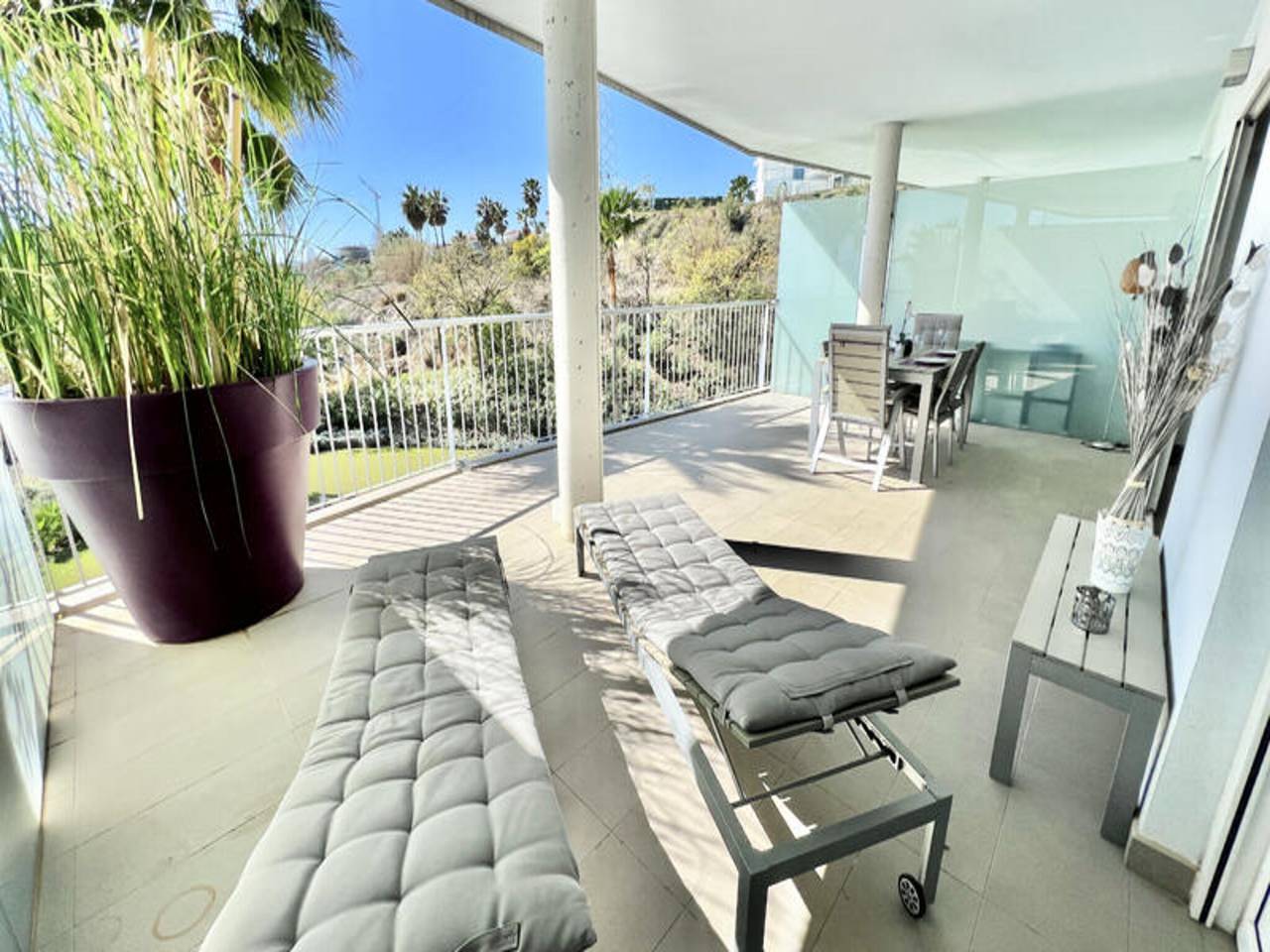 Entire apartment, Apartment in Higueron with Sea Views in La Capellania, Benalmádena