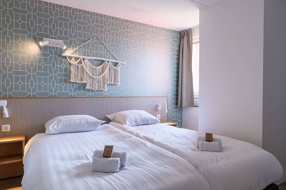Entire apartment, 2 bedroom accommodation in Hageweg 'T Centrum in Aquadelta, Bruinisse