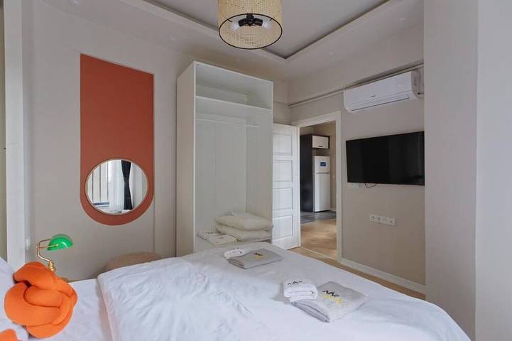 Apartamento entero, Air-conditioned, WiFi, 1 bedroom and 1 living room apartment in Galata. in Beyoğlu, Estambul