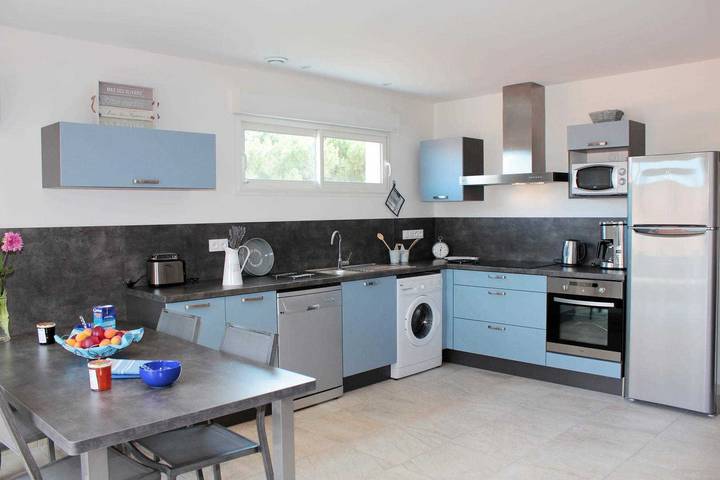 Gîte pour 4 personnes, avec terrasse à Latour-Bas-Elne - 2
