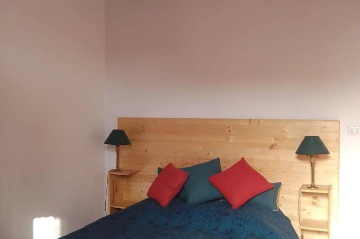 Location de vacances pour 6 personnes, avec jardin, animaux acceptés à Berbiguières - 3