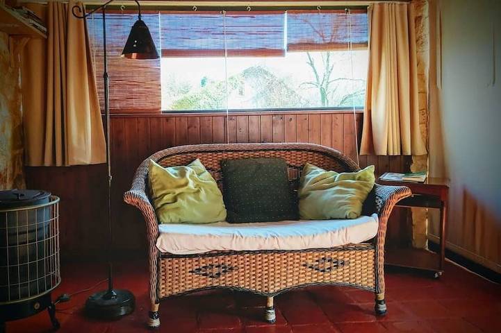House by the river, quiet area, close to mountains, beaches and towns and walks in Soure, Coimbra District
