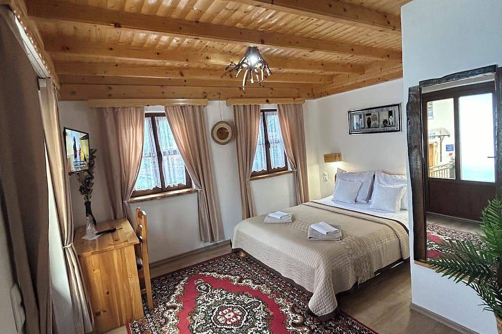 Ganze Wohnung, Charming 1-bedroom apartment with Wifi, Ac in serene Jezerce in Smoljanac, Plitvicer Seen