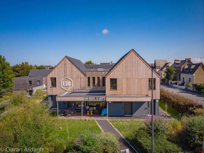 Hôtel pour 2 personnes, avec jardin dans Gare De Dol De Bretagne