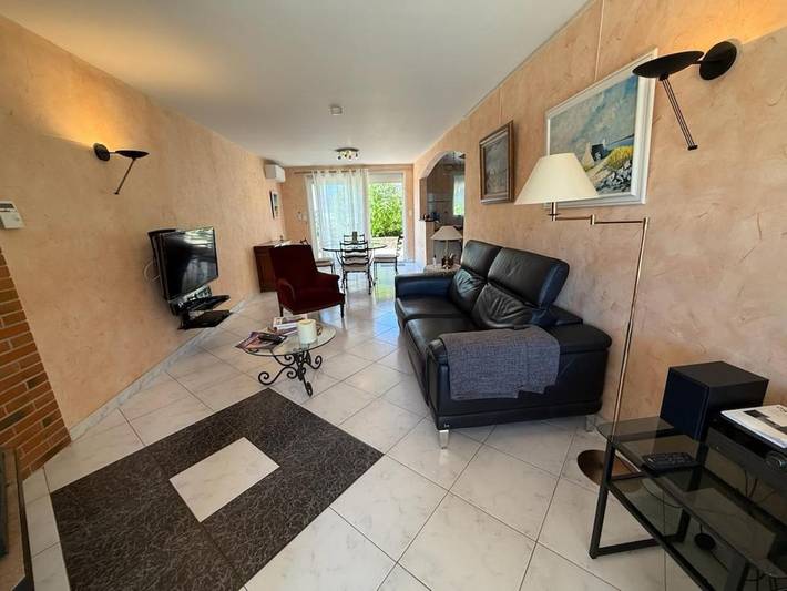 Villa für 6 Personen, mit Garten und Pool sowie Terrasse, mit Haustier - 1