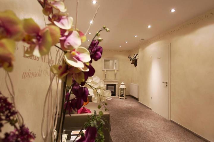 Hotel für 2 Personen, mit Balkon und Terrasse sowie Whirlpool in Kerpen