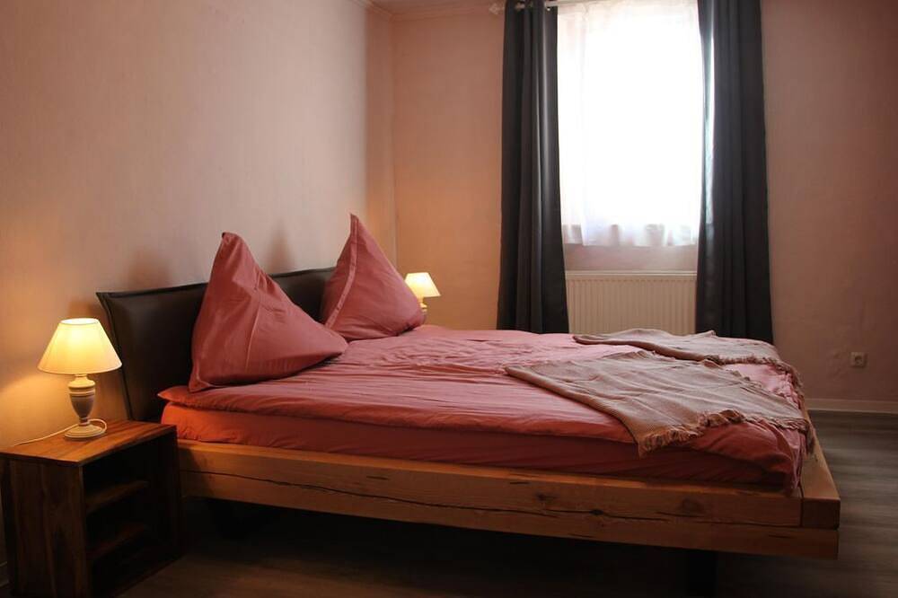 Milchküche (4-Bettwohnung) - Ferienwohnungen Lindenhof in Altenkirchen (Westerwald), Altenkirchen & Umgebung