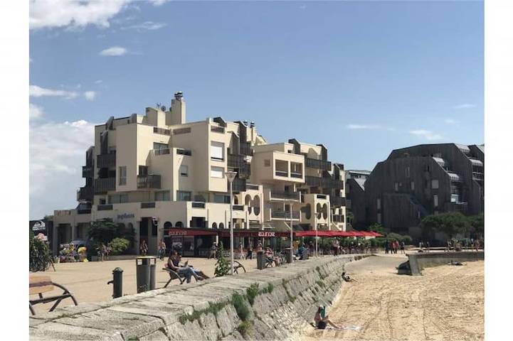 Gîte pour 4 personnes, avec Balcon dans Plage Des Minimes