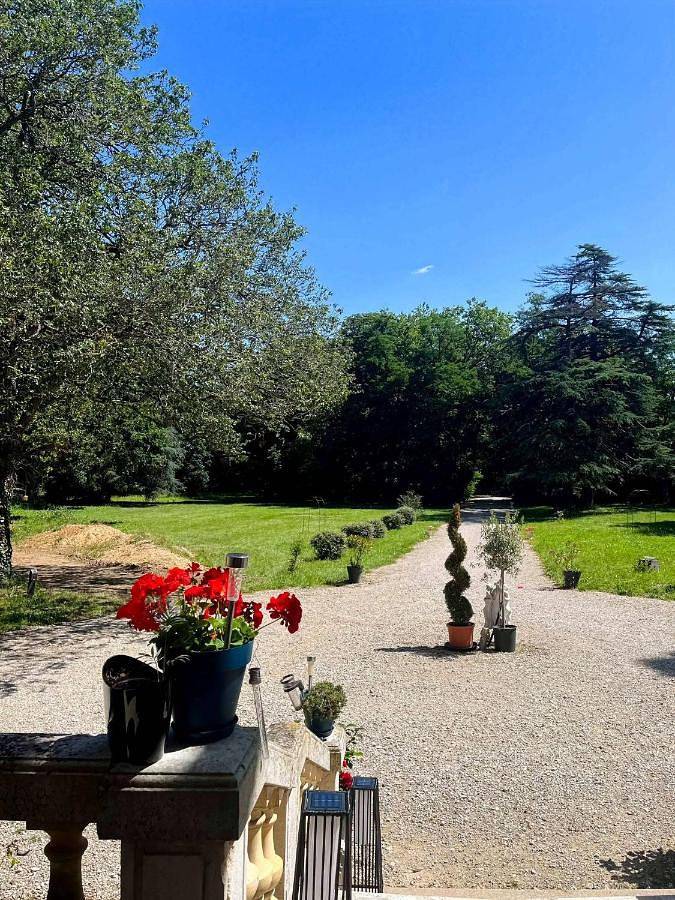 Gîte pour 2 personnes, avec vue et jardin à Arcomps - 3