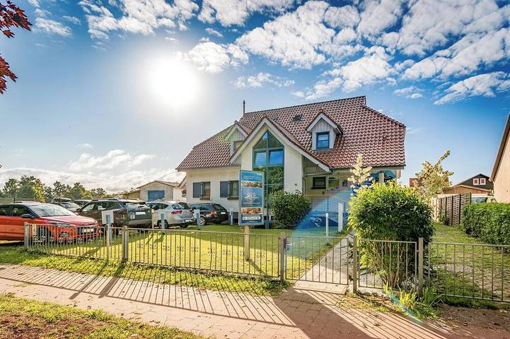 Entire apartment, Directly on the cliffs with beach access, beautiful nature in a quiet location. in Rerik, Neubukow-Salzhaff